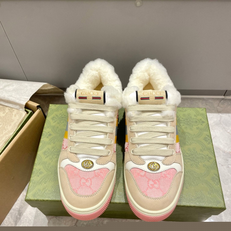 G*u*i casual shoes